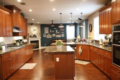 2805 Cancun Dr, Modesto, CA 95355 photo 4