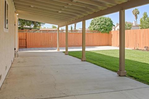 1001 Tarrogana Dr, Tracy, CA 95376 photo 7
