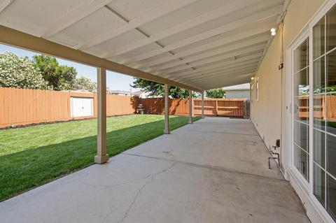 1001 Tarrogana Dr, Tracy, CA 95376 photo 9