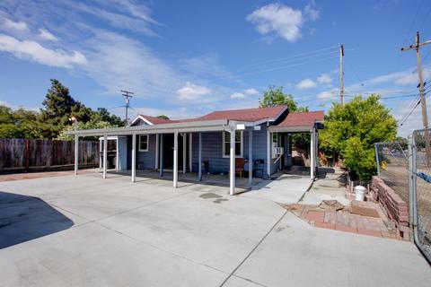 412 Pecos Ave, Modesto, CA 95351 photo 2