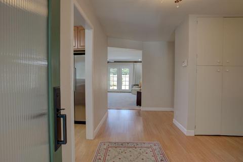 911 Durant St, Modesto, CA 95350 photo 6