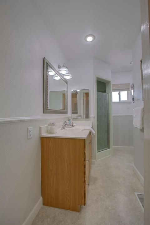 911 Durant St, Modesto, CA 95350 photo 21