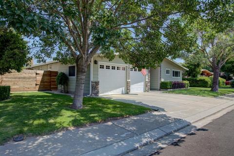 911 Durant St, Modesto, CA 95350 photo 2