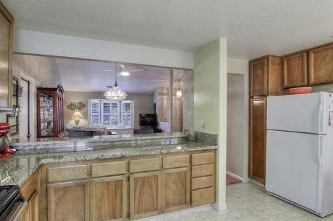 3820 Olivebranch Ln, Carmichael, CA 95608 photo 13