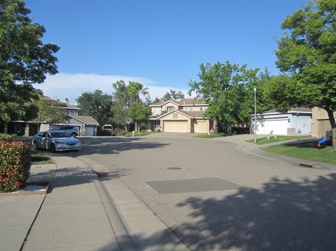 491 Muerer St, Folsom, CA 95630 photo 2