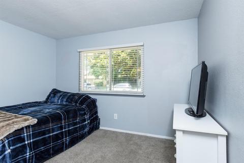 8768 Rubystone Ct, Elk Grove, CA 95624 photo 20
