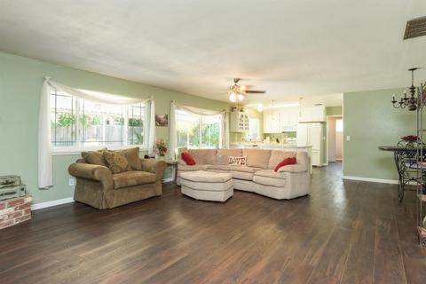 8768 Rubystone Ct, Elk Grove, CA 95624 photo 5