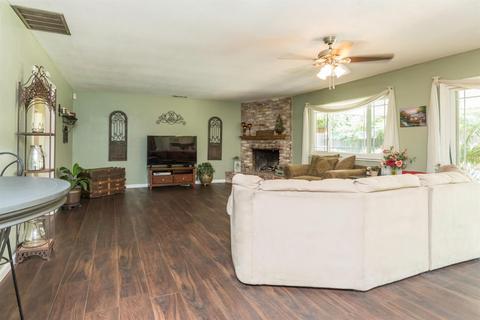 8768 Rubystone Ct, Elk Grove, CA 95624 photo 8