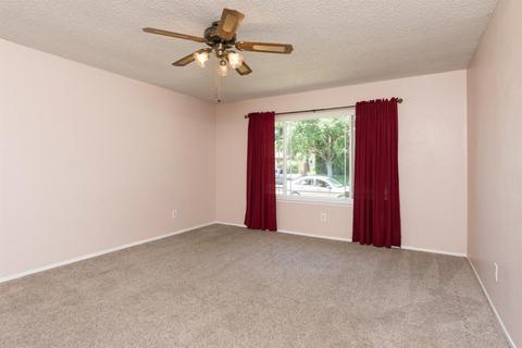 8768 Rubystone Ct, Elk Grove, CA 95624 photo 18