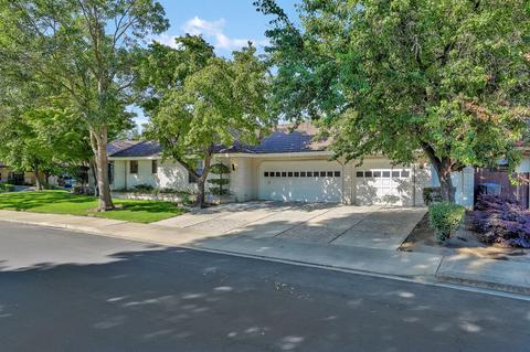 2701 Tilburg Cir, Modesto, CA 95356 photo 2