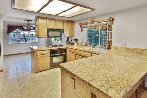 7416 Bramble Ln, Hughson, CA 95326 photo 8