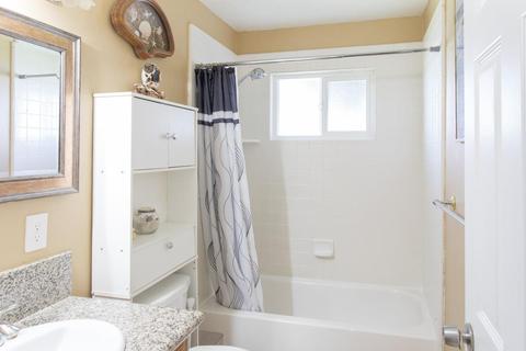 833 Meladee Ln, Galt, CA 95632 photo 16