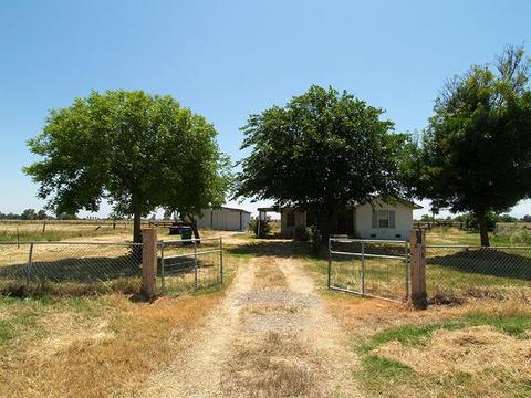 21731 4th Ave, Stevinson, CA 95374 photo 1