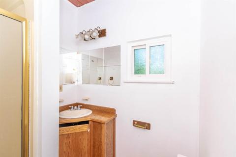 4908 Boyd Dr, Carmichael, CA 95608 photo 16