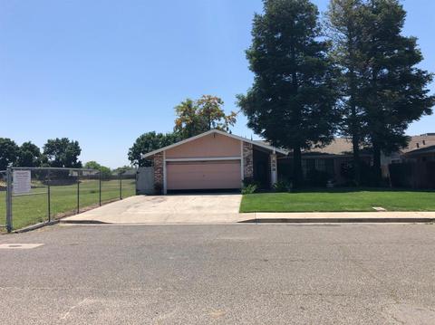 558 E Grove Ave, Atwater, CA 95301 photo 1