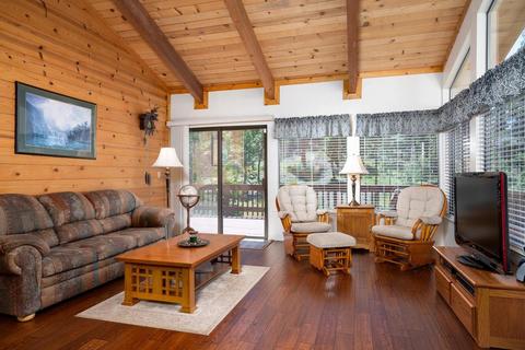 7062 Maidu Dr, Placerville, CA 95667 photo 4