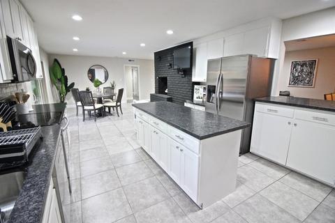 6111 S Rampart Dr, Carmichael, CA 95608 photo 1