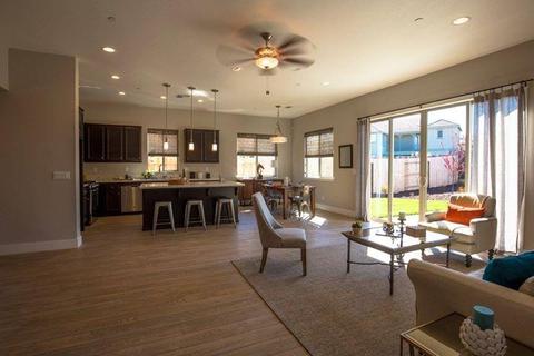 1108 Jasmine Dr, Patterson, CA 95363 photo 8