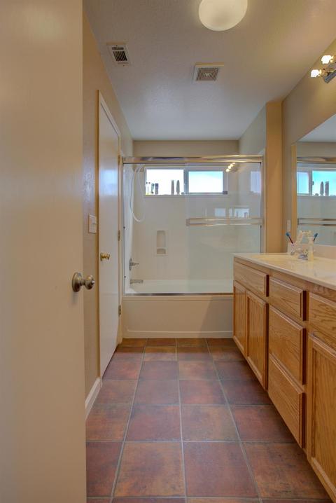 1331 Gianna Ln, Manteca, CA 95336 photo 15