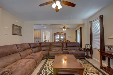 1331 Gianna Ln, Manteca, CA 95336 photo 3