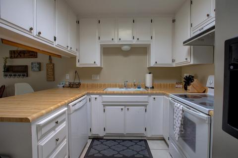 600 Edgebrook Ct, Modesto, CA 95354 photo 9