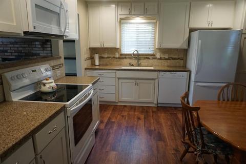 1925 Joett Dr, Turlock, CA 95380 photo 4