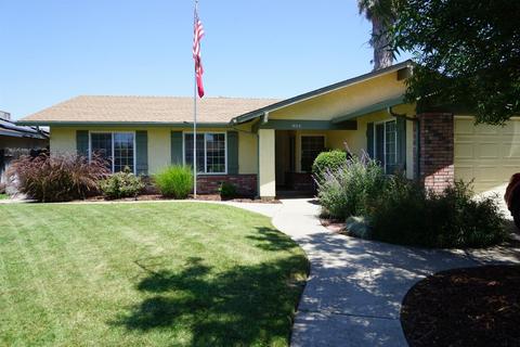 1925 Joett Dr, Turlock, CA 95380 photo 2