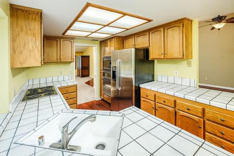 4052 Alex Ln, Carmichael, CA 95608 photo 11