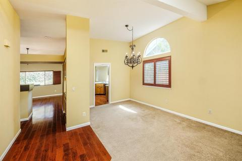 4052 Alex Ln, Carmichael, CA 95608 photo 4