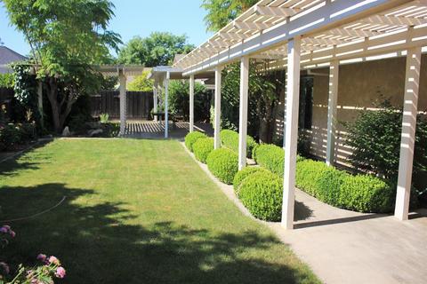 1425 Seneca Pl, Modesto, CA 95358 photo 25