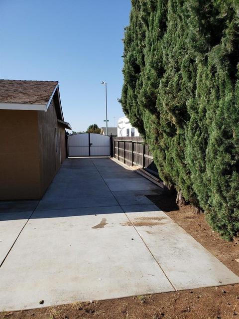 1357 Parkview St, Manteca, CA 95337 photo 8