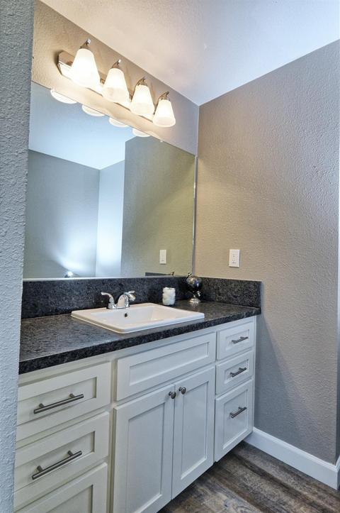1640 Ascot Dr, Modesto, CA 95350 photo 20