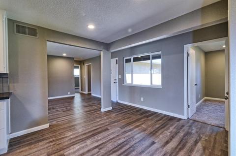 1640 Ascot Dr, Modesto, CA 95350 photo 10