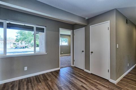 1640 Ascot Dr, Modesto, CA 95350 photo 11