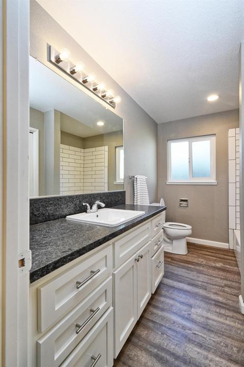 1640 Ascot Dr, Modesto, CA 95350 photo 14