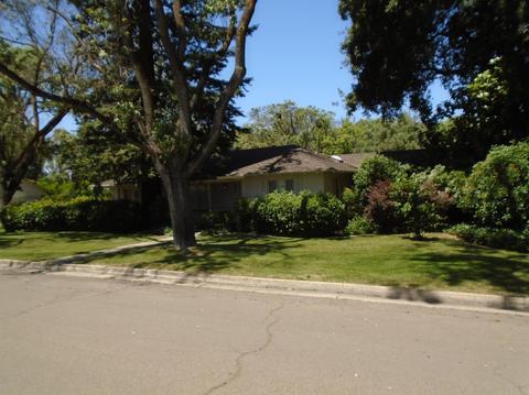 921 Yale Ave, Modesto, CA 95350 photo 3