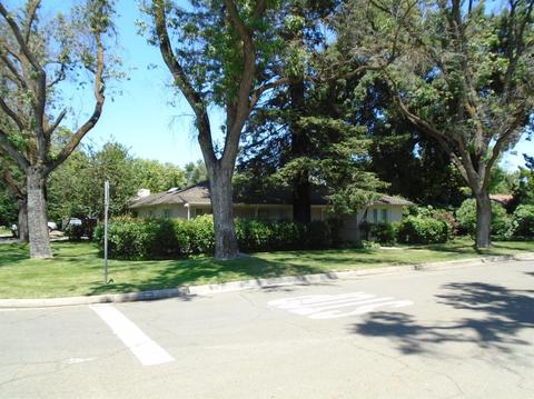 921 Yale Ave, Modesto, CA 95350 photo 1
