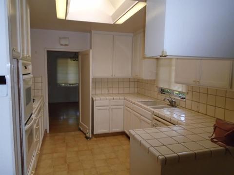 921 Yale Ave, Modesto, CA 95350 photo 4
