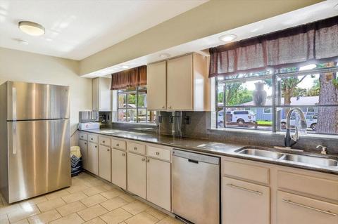 1606 Ardmore Ave, Modesto, CA 95350 photo 10