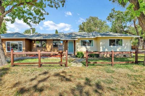 1606 Ardmore Ave, Modesto, CA 95350 photo 2