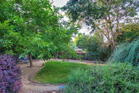 3620 Voleyn St, Carmichael, CA 95608 photo 32