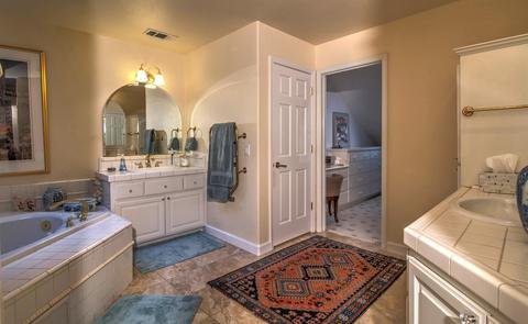 1630 Arden Bluffs Ln, Carmichael, CA 95608 photo 14