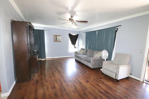 1524 Lynn Ave, Modesto, CA 95358 photo 5
