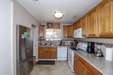 304 Brimmer Rd, Merced, CA 95341 photo 6