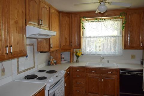 402 W 22nd St, Tracy, CA 95376 photo 8