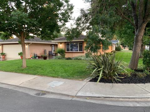 2716 Wickman Ct, Modesto, CA 95358 photo 3