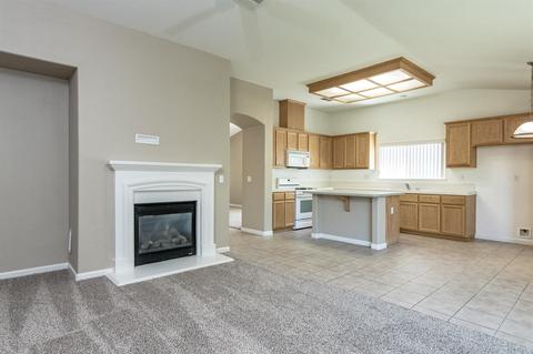 5451 Etherington Ct, Riverbank, CA 95367 photo 12