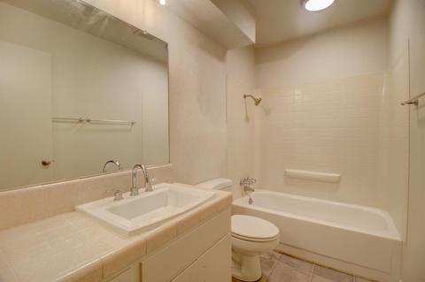 1900 Murrietta Ln, Modesto, CA 95355 photo 11