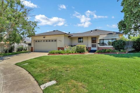 906 Baker Dr, Ripon, CA 95366 photo 2