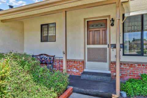 906 Baker Dr, Ripon, CA 95366 photo 6